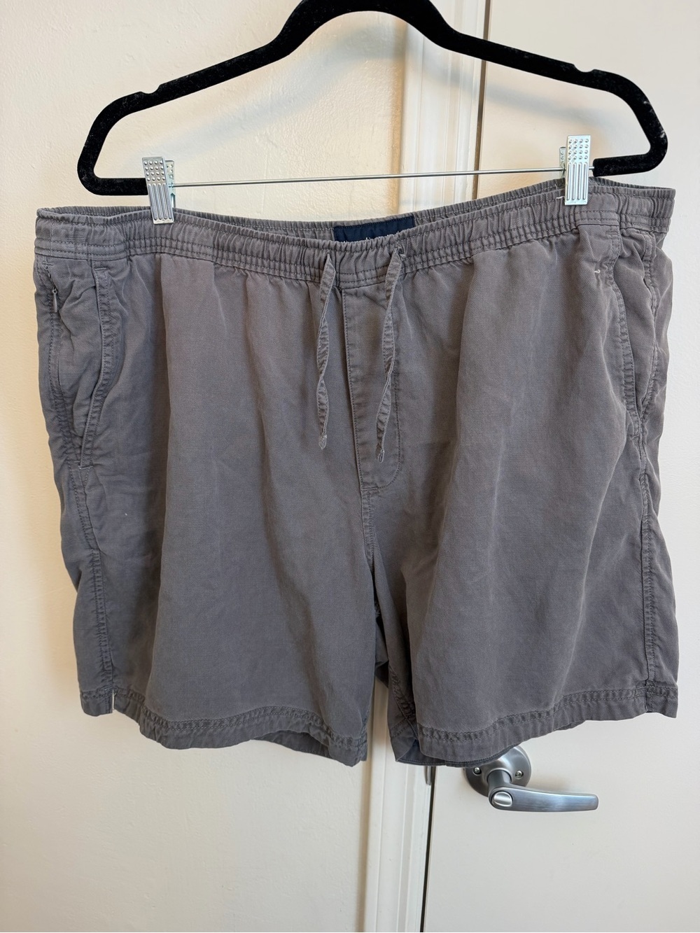 Abercrombie & Fitch Men's Gray Sea Fade Pull On Drawstring Shorts Size XXL